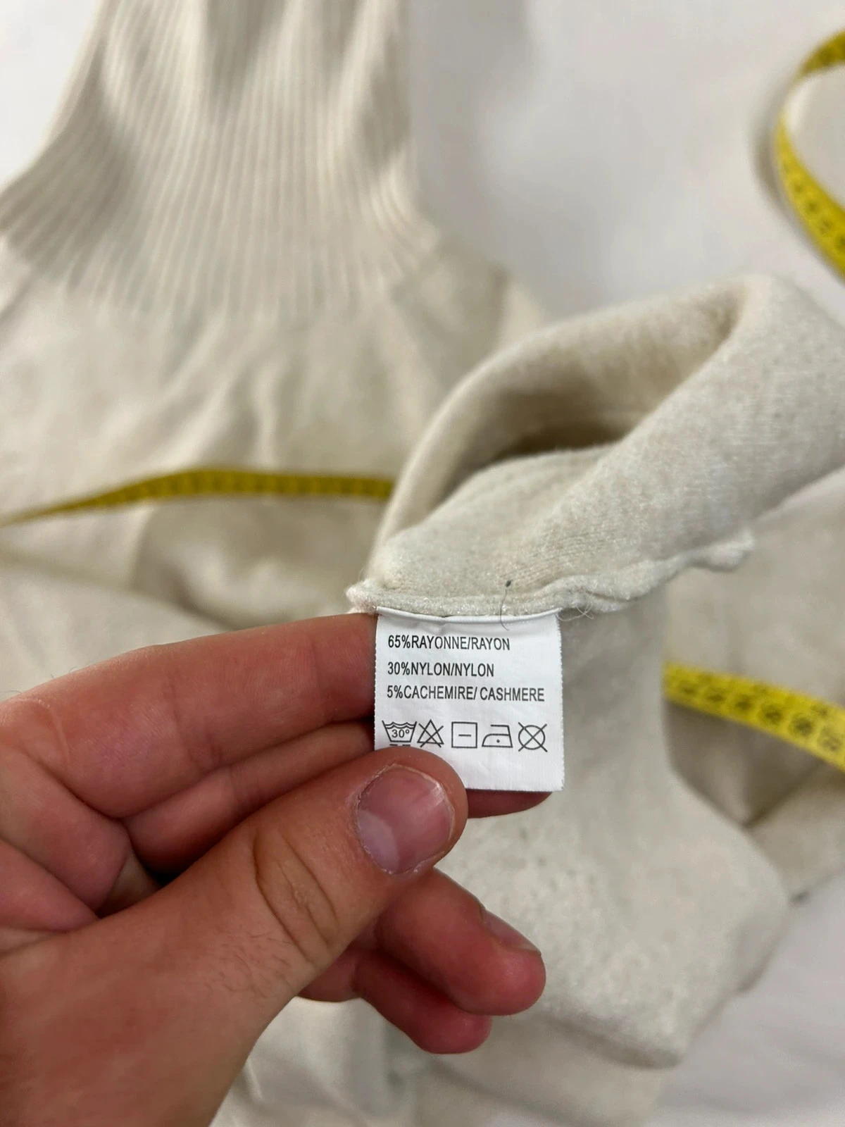 Crème witte trui met ronde hals – photo 11